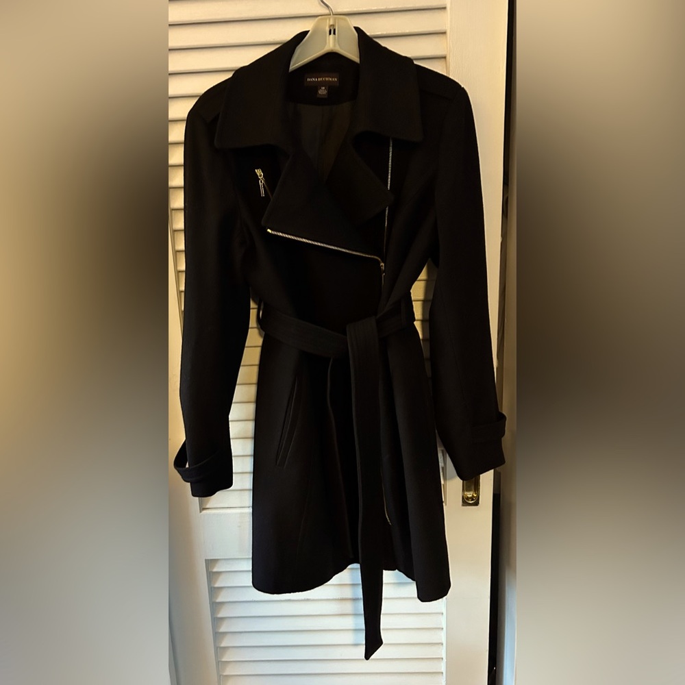 Like New Dana Buchman Black wool blend side zip tie front winter coat